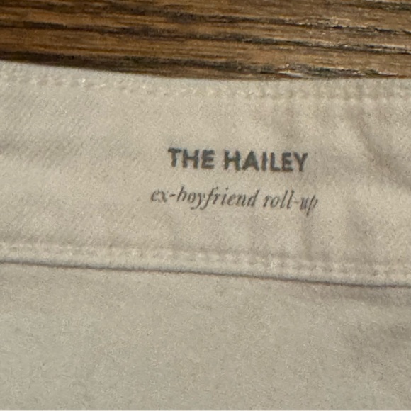 AG The Hailey Ex-Boyfriend Roll-Up Cuff Short 30R Optic White - Picture 11 of 16